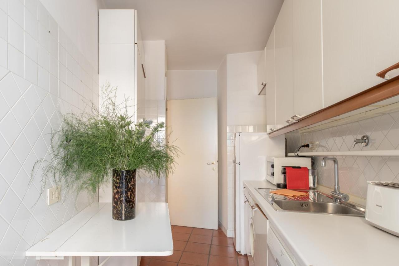 Iflat Magic Apartment In The Heart Of Trastevere Рим Екстер'єр фото